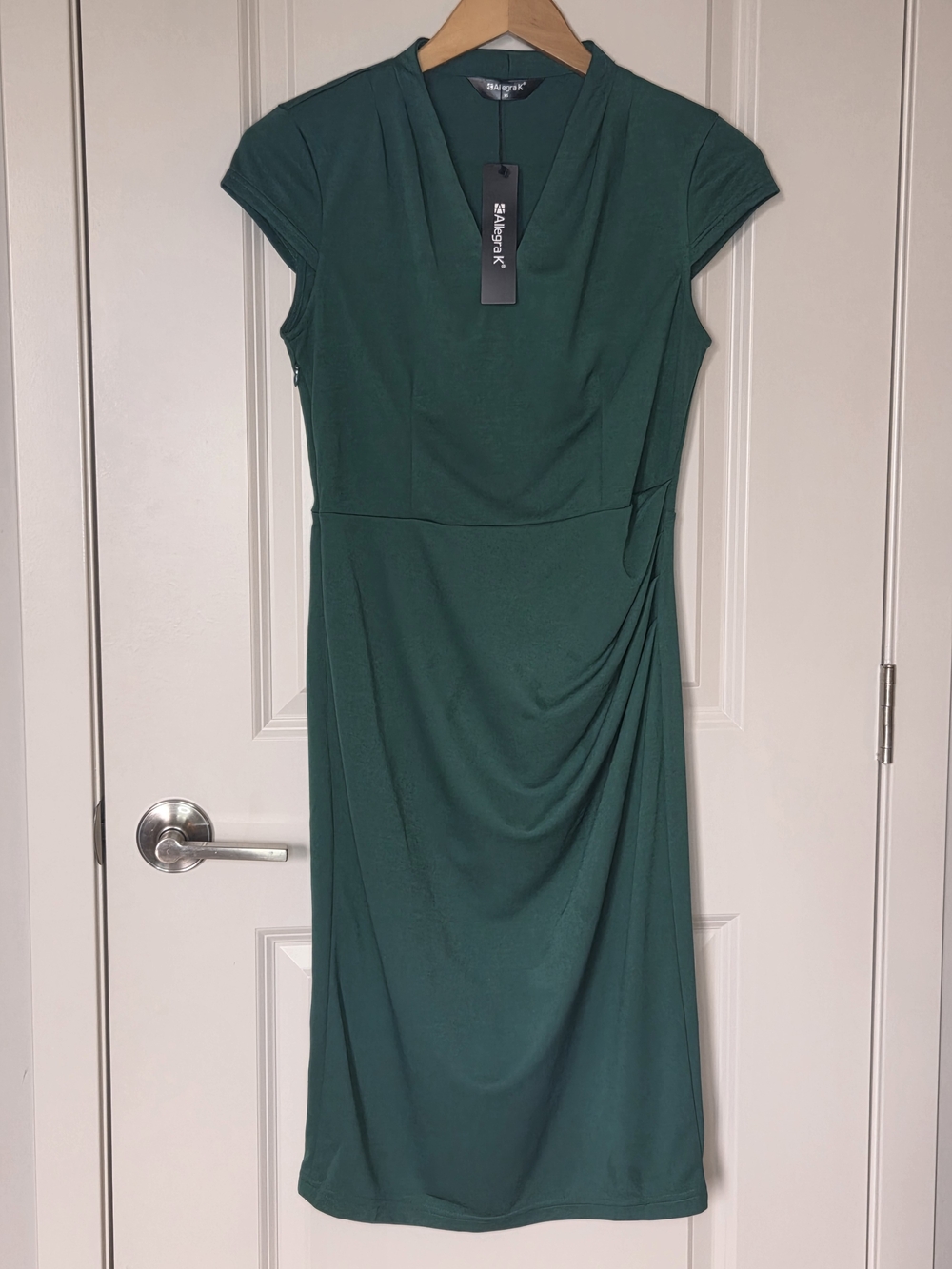 Maggy London Forest Green Cap-Sleeve Sheath Dress